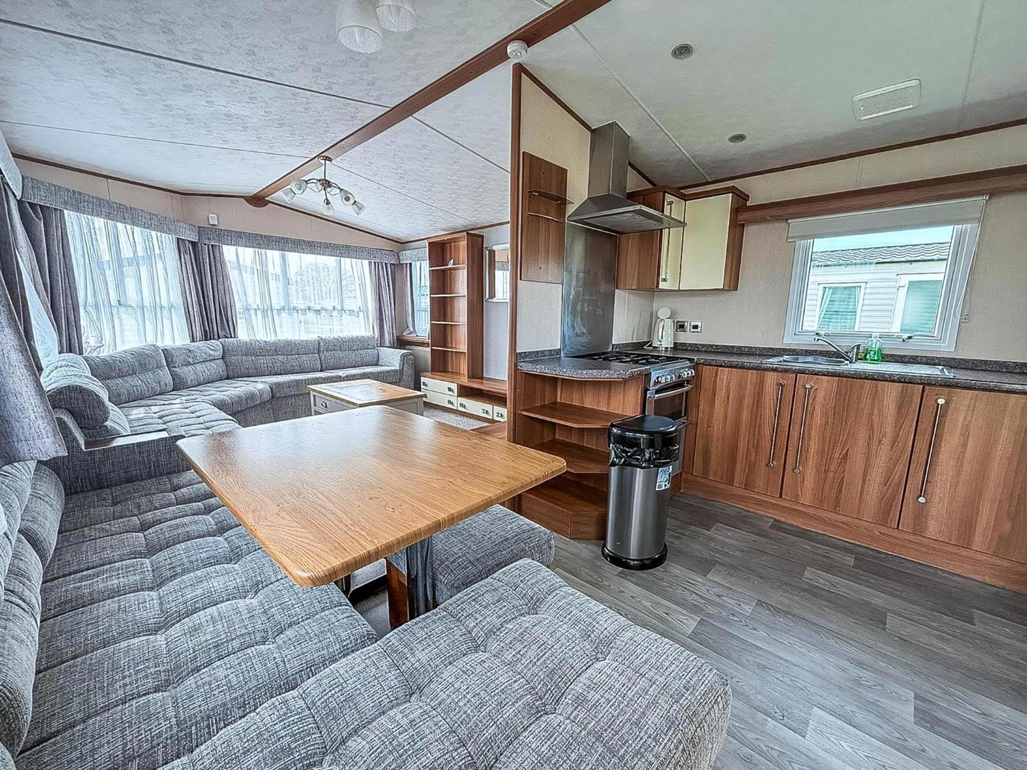 Lovely 8 Berth Caravan At Sunnydale In Lincolnshire Ref 35239S Louth  Luaran gambar